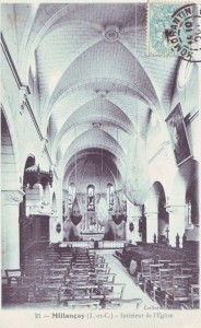 carte postale ancienne - 5 intérieur de l'église